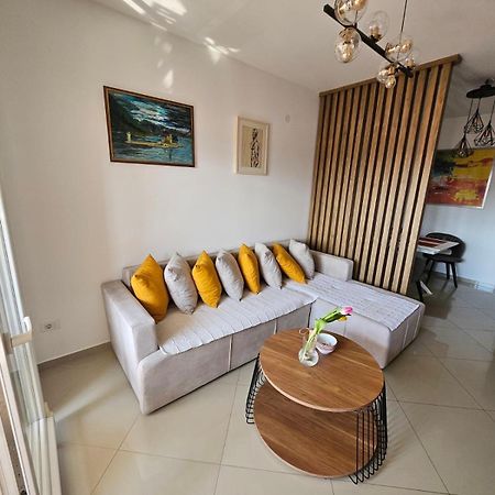 Apartamento Luda Kuca Bar Exterior foto