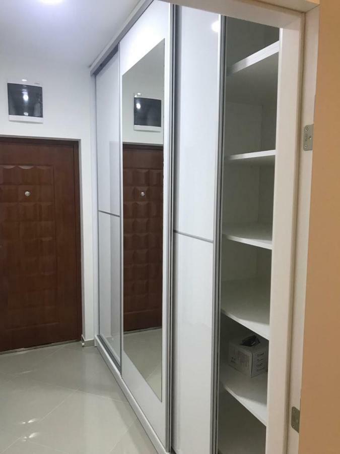 Apartamento Luda Kuca Bar Exterior foto